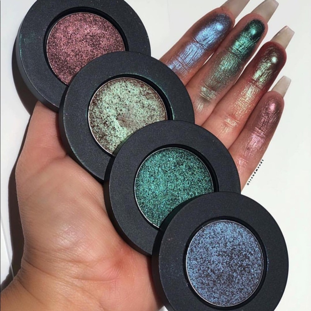 LAST ONE !! Melt Cosmetics Shape Shift | LE